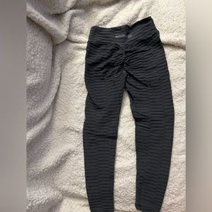 MINIBEAST grey scrunch booty